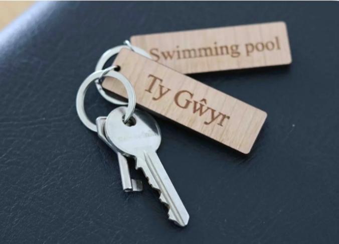 44 Gower Holiday Village Ty Gwyr Cosy 2 Bedroom Chalet Swansea Exterior photo